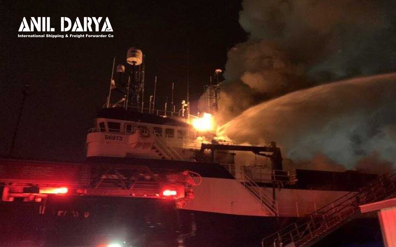 کشتی کارخانه غذاهای دریایی تریدنت (Trident) در تاکوما آتش گرفت